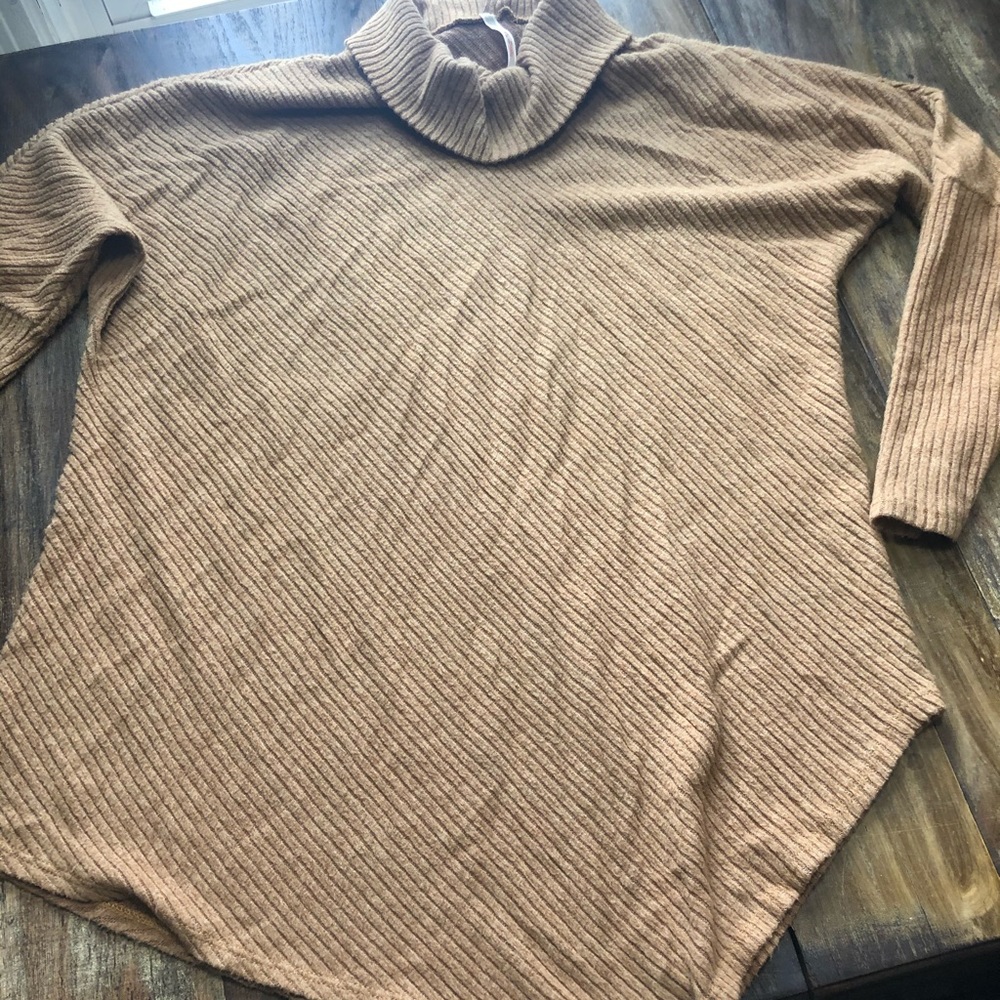 My story yellow sweater